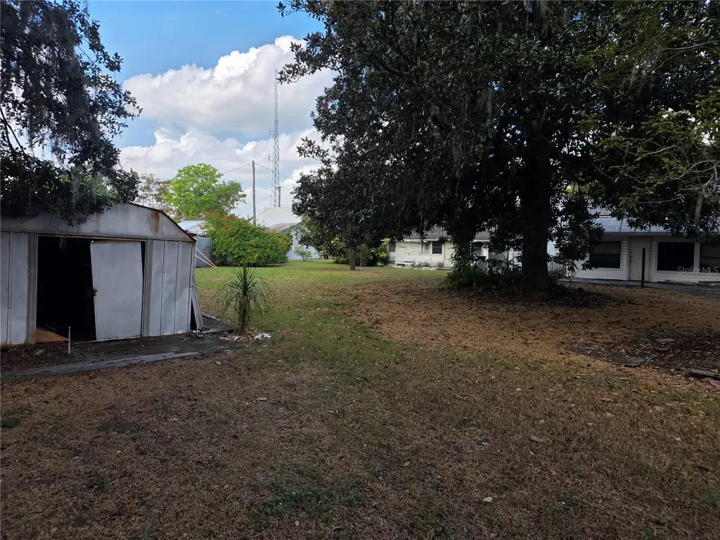 404 NW 7th Street Mulberry FL 33860