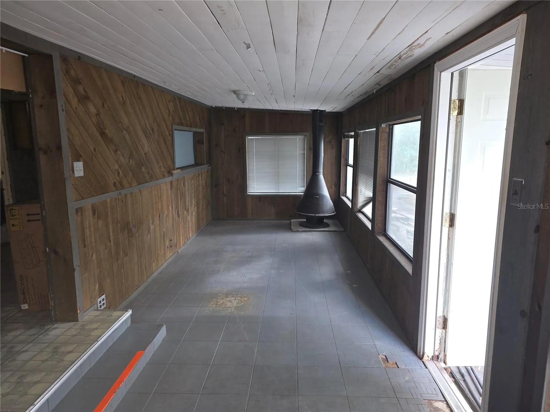 404 NW 7th Street Mulberry FL 33860