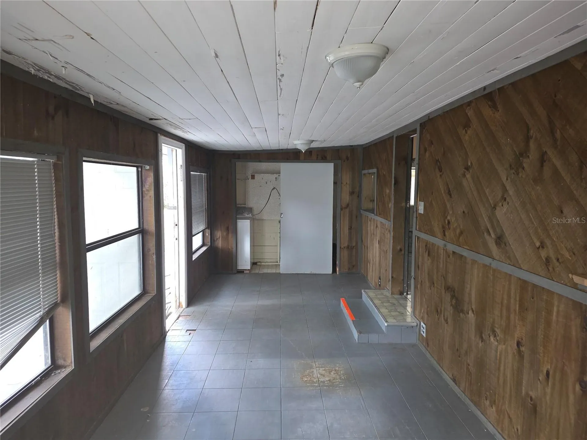 404 NW 7th Street Mulberry FL 33860