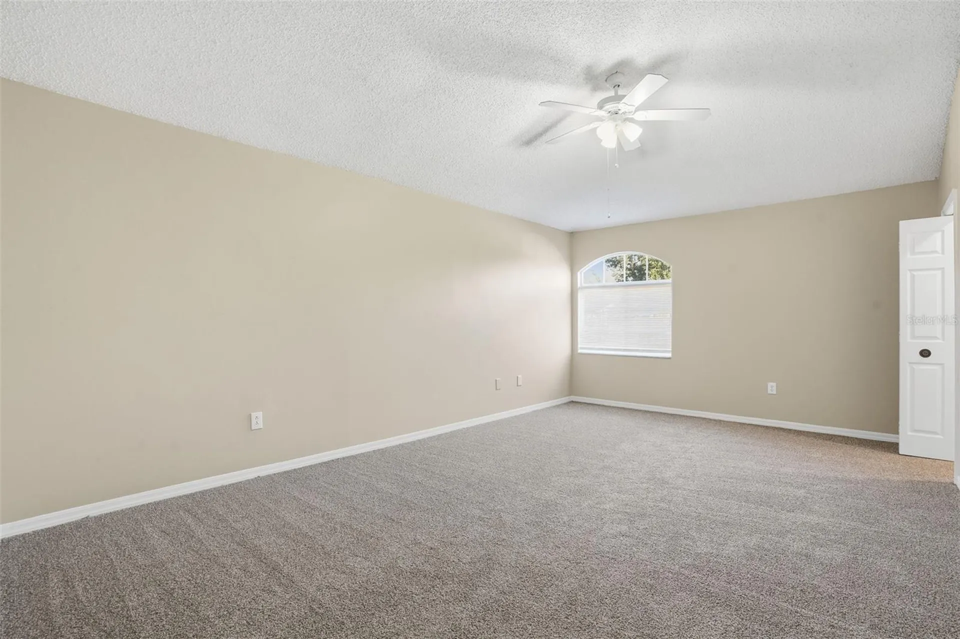 13032 Saint Filagree Drive Riverview FL 33579