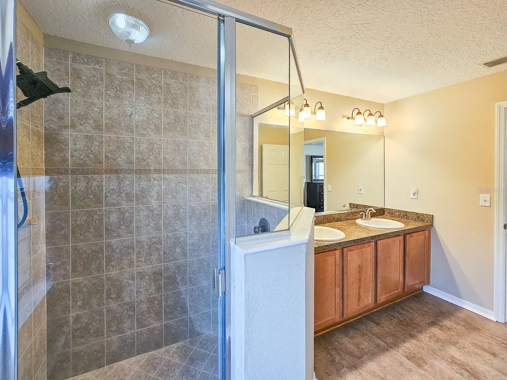 5 Zorlou Court Palm Coast FL 32164