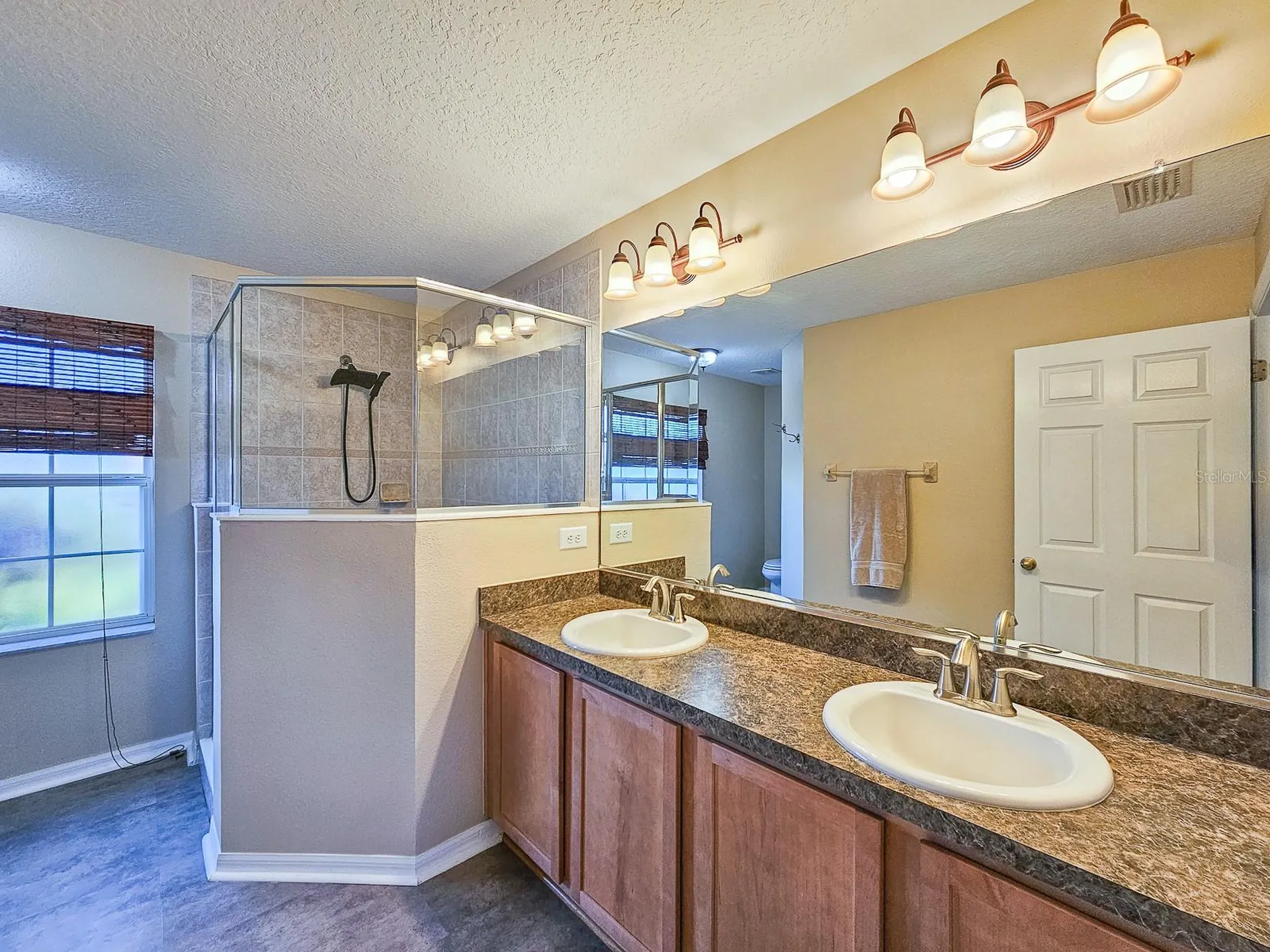 5 Zorlou Court Palm Coast FL 32164