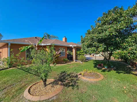 5 Zorlou Court Palm Coast FL 32164