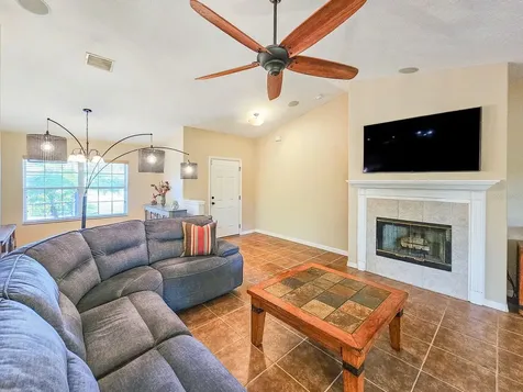 5 Zorlou Court Palm Coast FL 32164