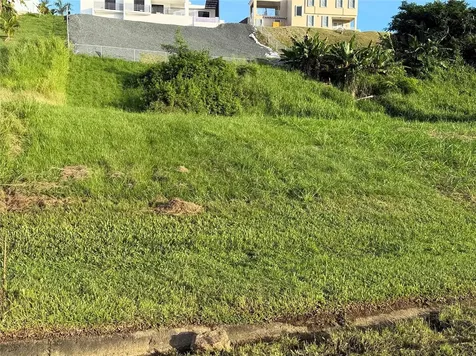 Mansiones Playa Húcares D-19 Calle Marina Naguabo PR 00718