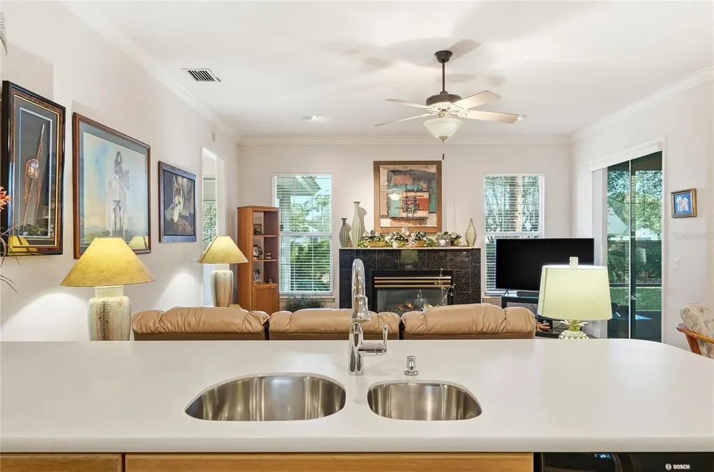 108 Lake Region Boulevard N Winter Haven FL 33881