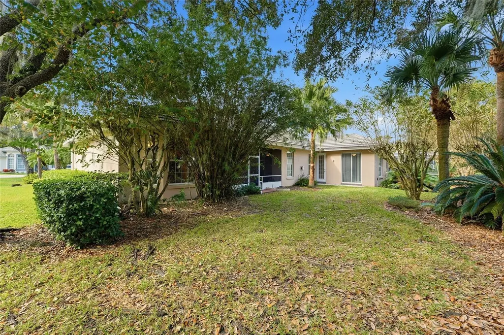 108 Lake Region Boulevard N Winter Haven FL 33881