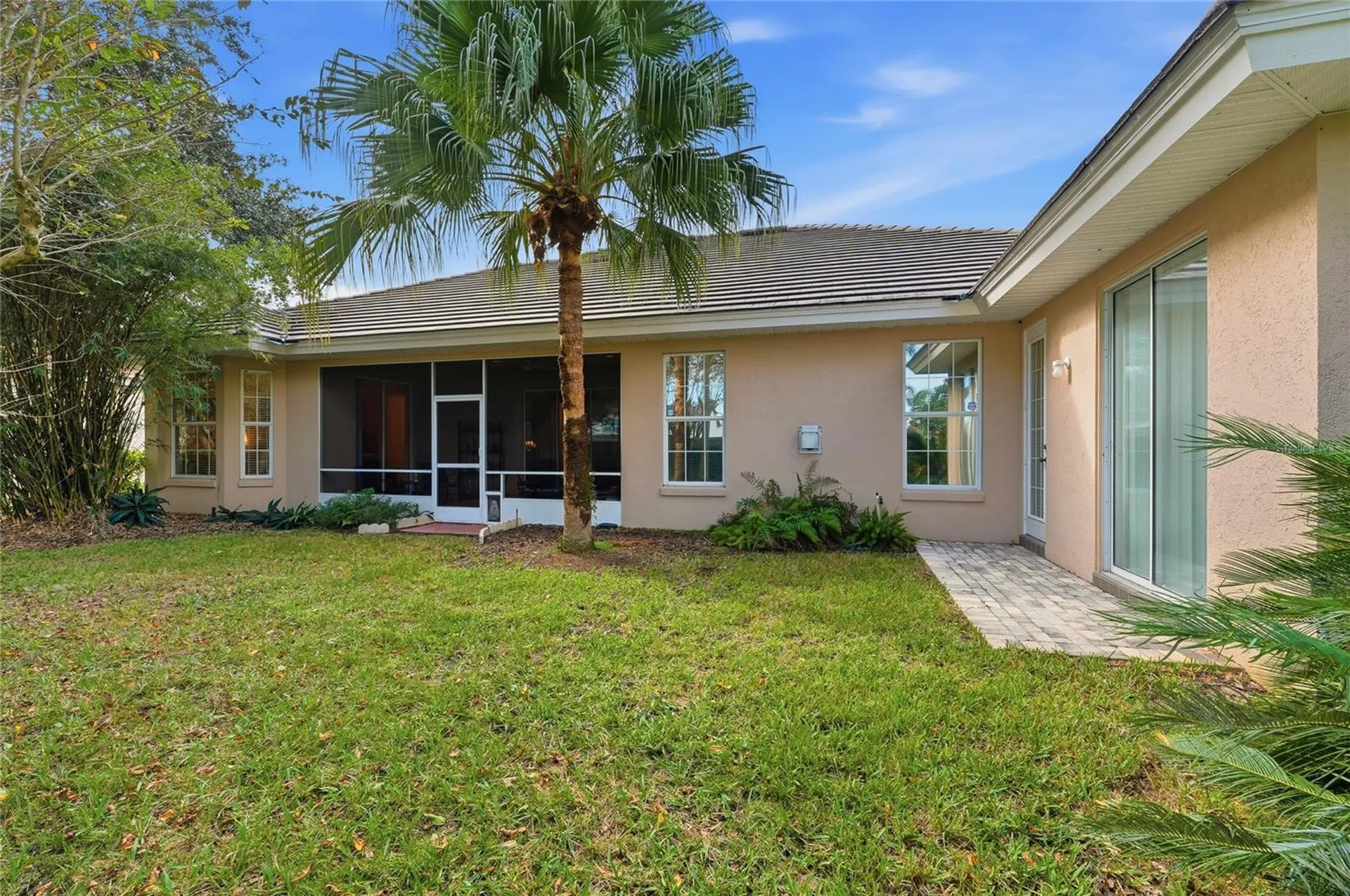 108 Lake Region Boulevard N Winter Haven FL 33881