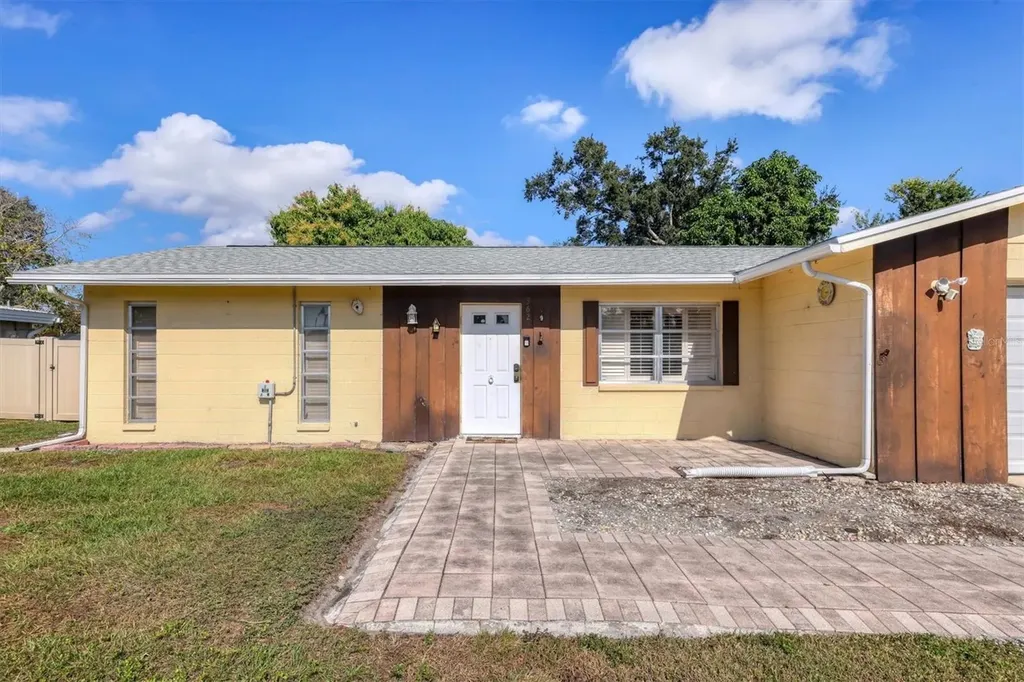 3621 Glen Ridge Lane Sarasota FL 34233