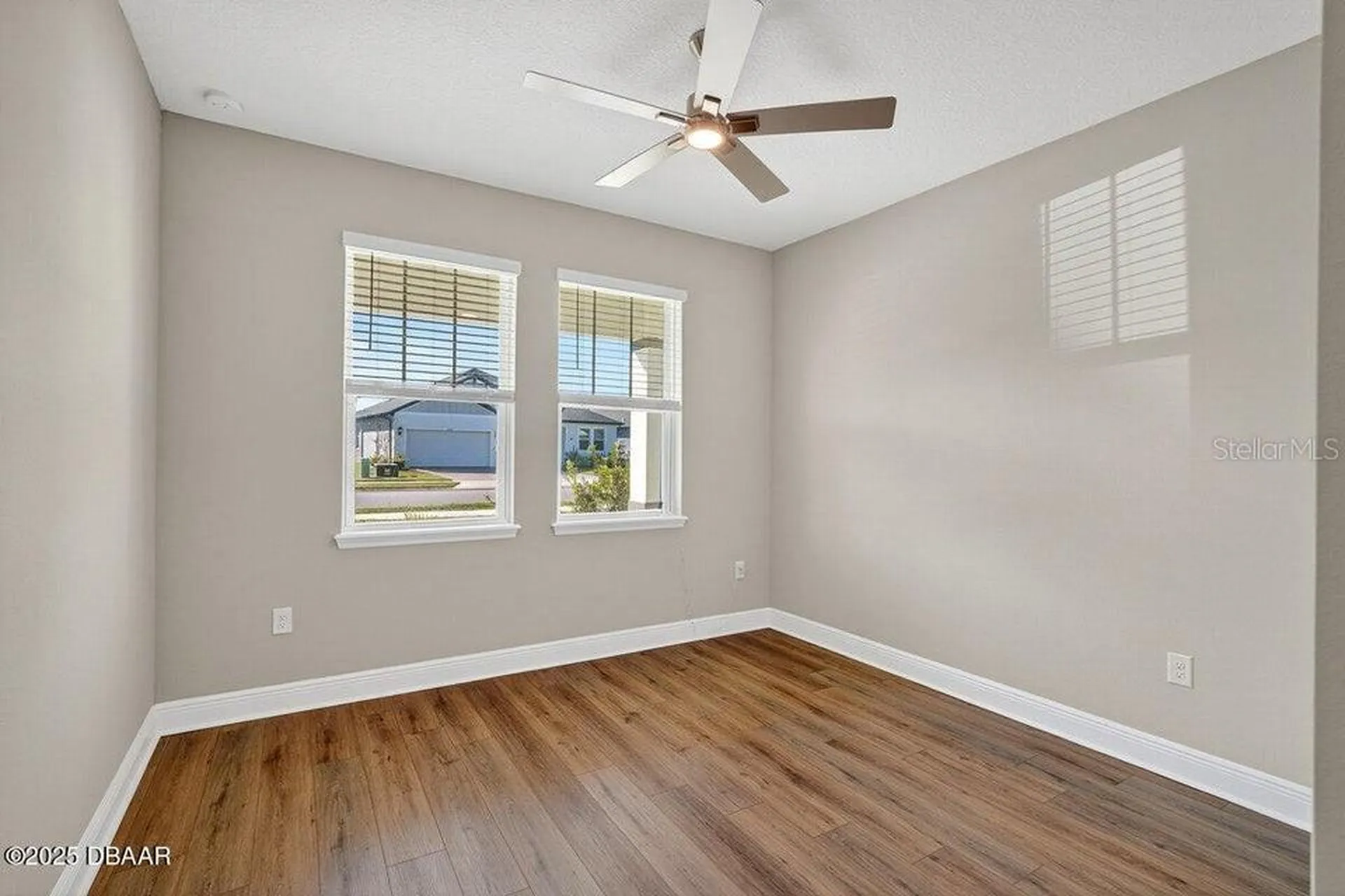 1033 Scramble Drive Daytona Beach FL 32124