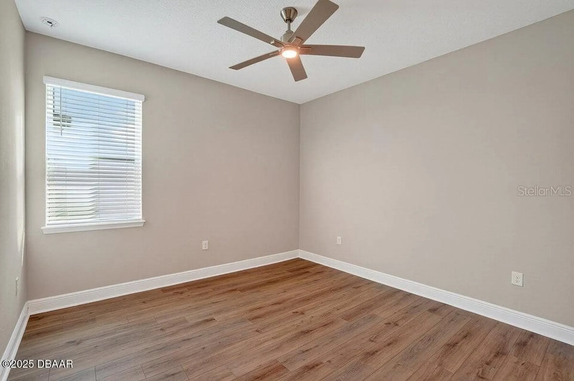 1033 Scramble Drive Daytona Beach FL 32124