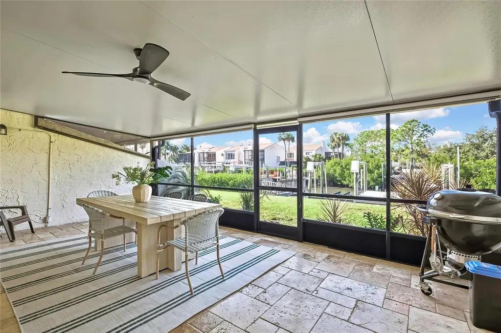 4354 Outrigger Lane Tampa FL 33615