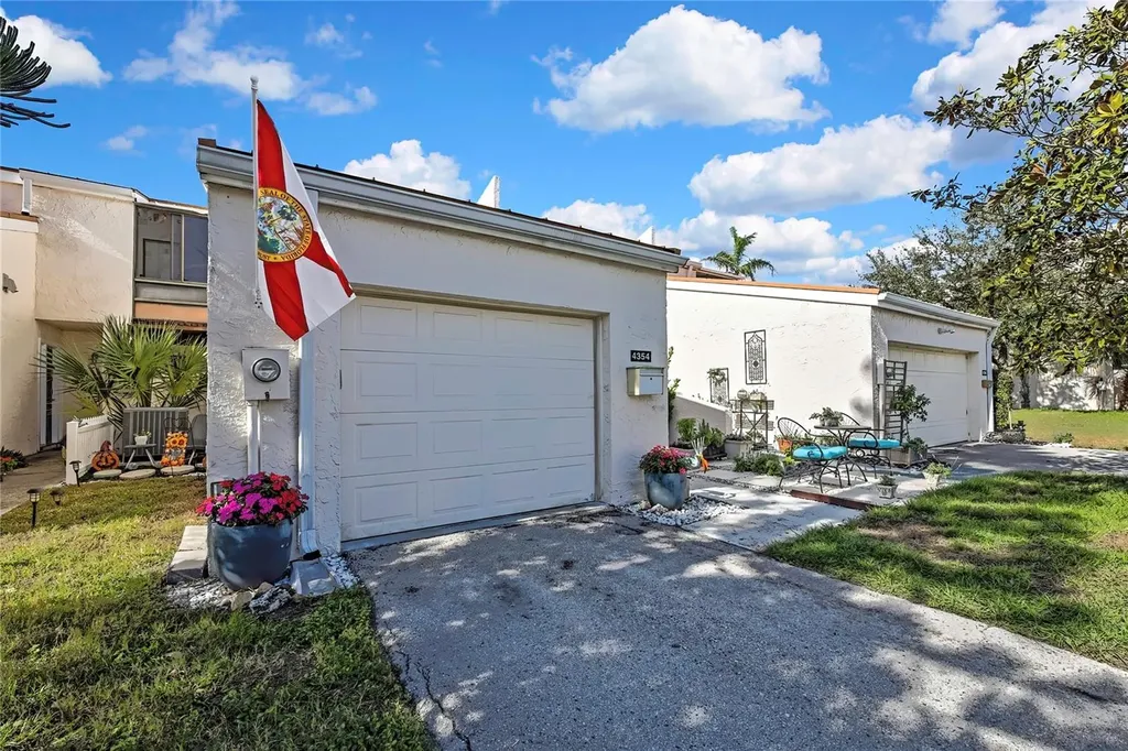 4354 Outrigger Lane Tampa FL 33615