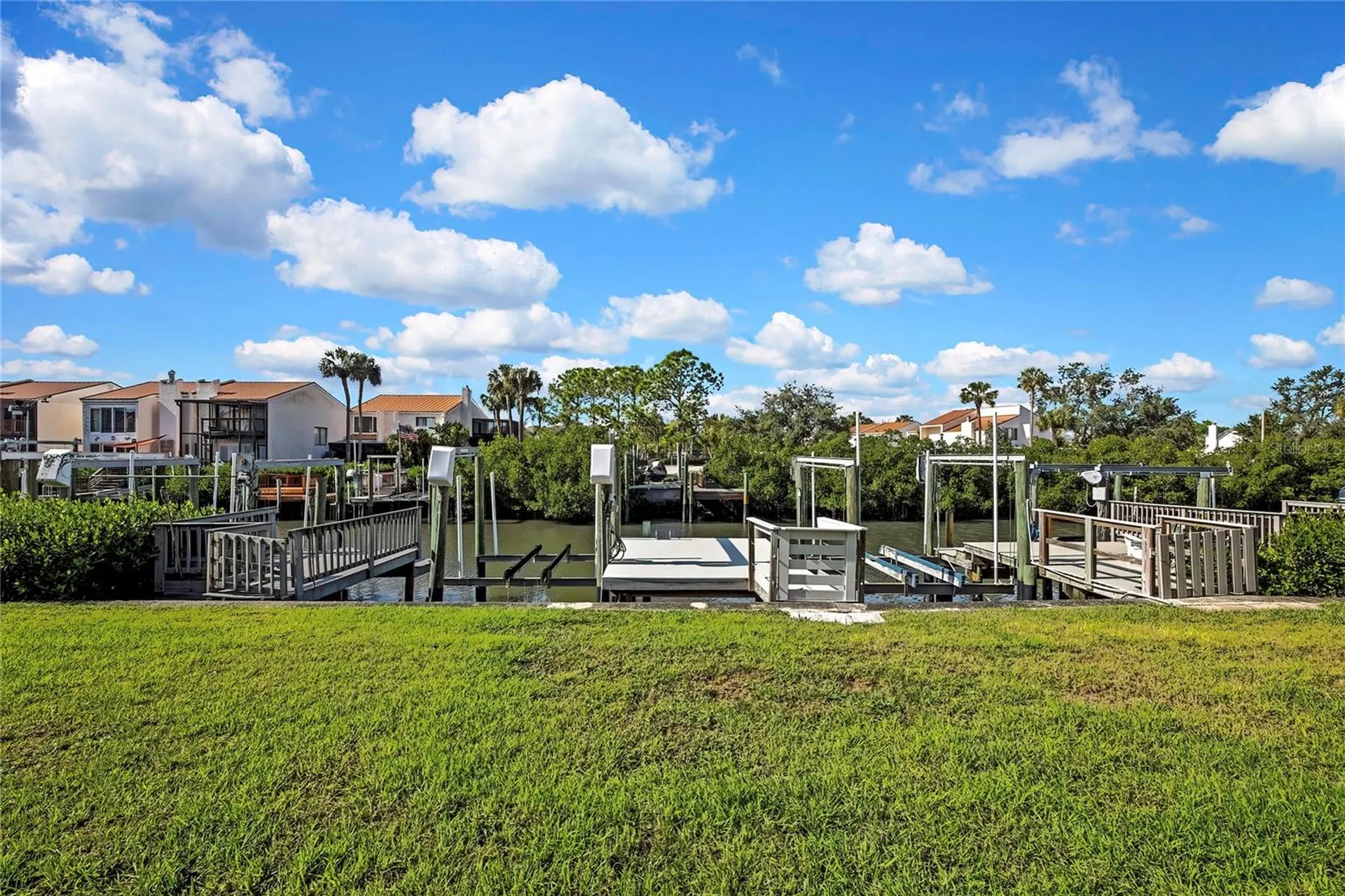 4354 Outrigger Lane Tampa FL 33615