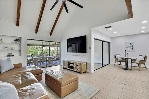 4354 Outrigger Lane Tampa FL 33615