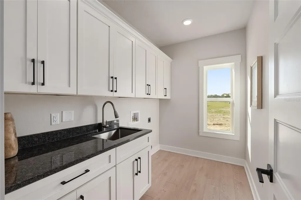 16171 NW 243rd Way High Springs FL 32643