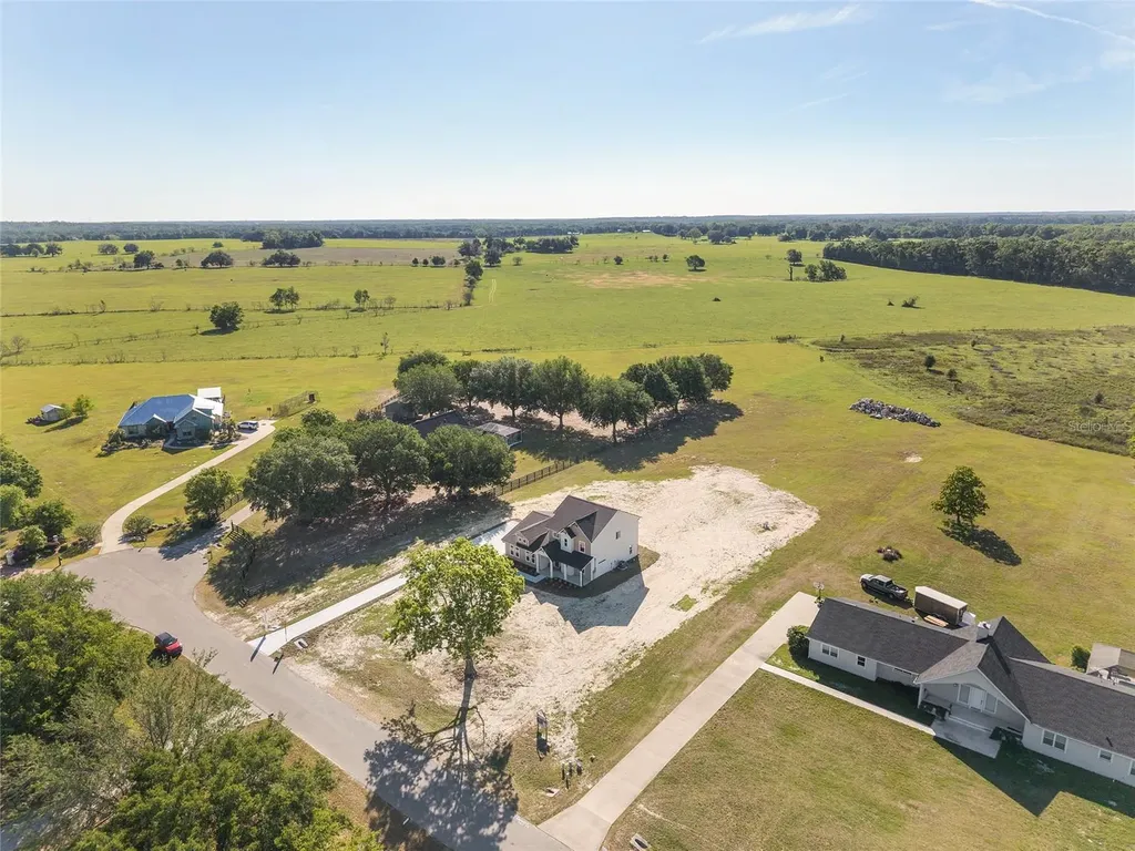16171 NW 243rd Way High Springs FL 32643