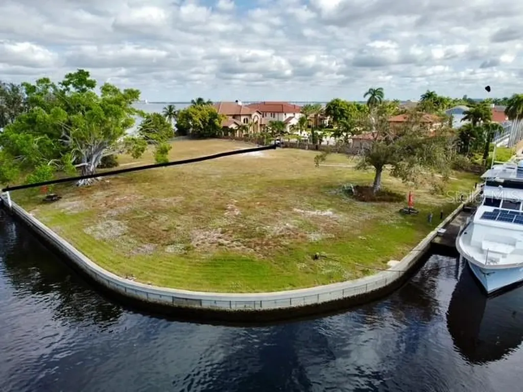 2105 Jamaica Way Punta Gorda FL 33950