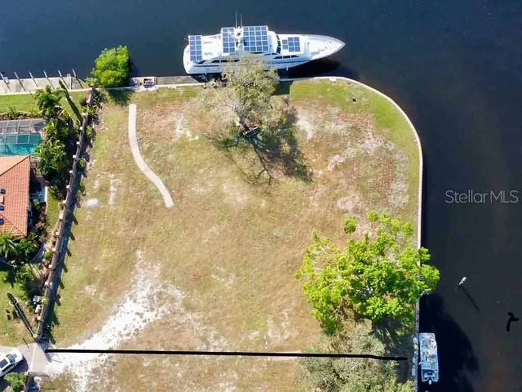 2105 Jamaica Way Punta Gorda FL 33950