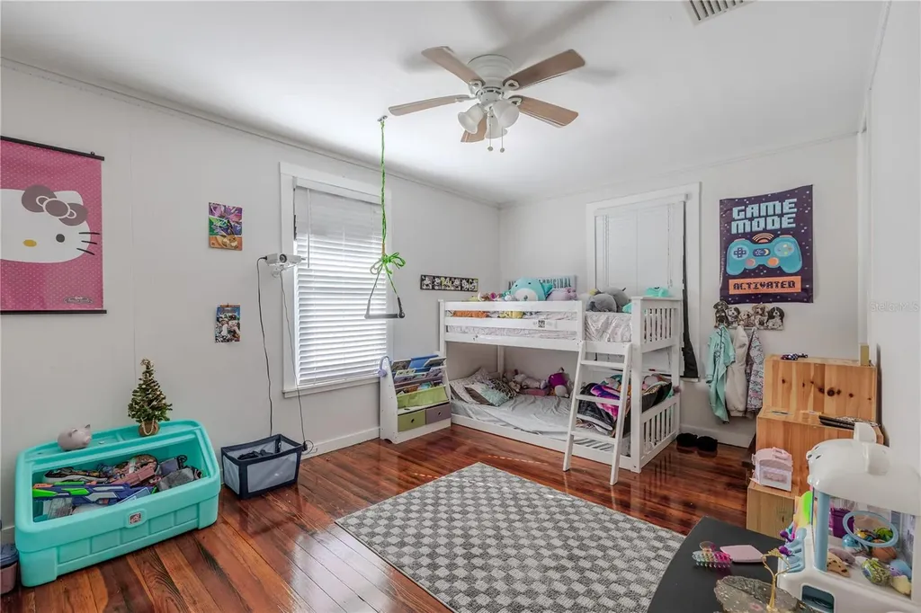 1765 Kings Highway Clearwater FL 33755
