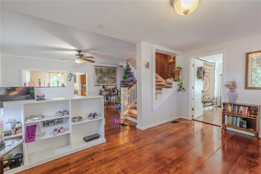 1765 Kings Highway Clearwater FL 33755
