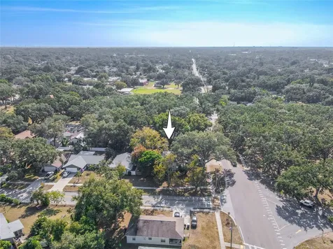 1765 Kings Highway Clearwater FL 33755