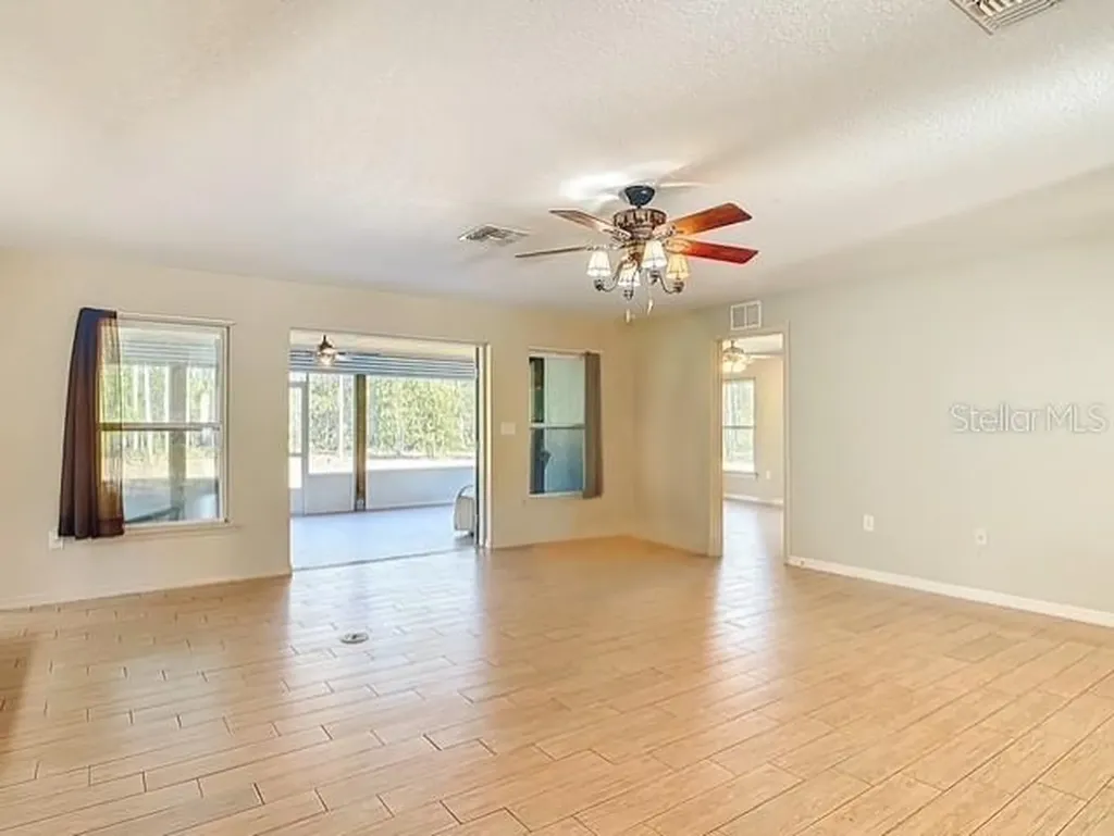 6100 Winning Wood Trail De Leon Springs FL 32130