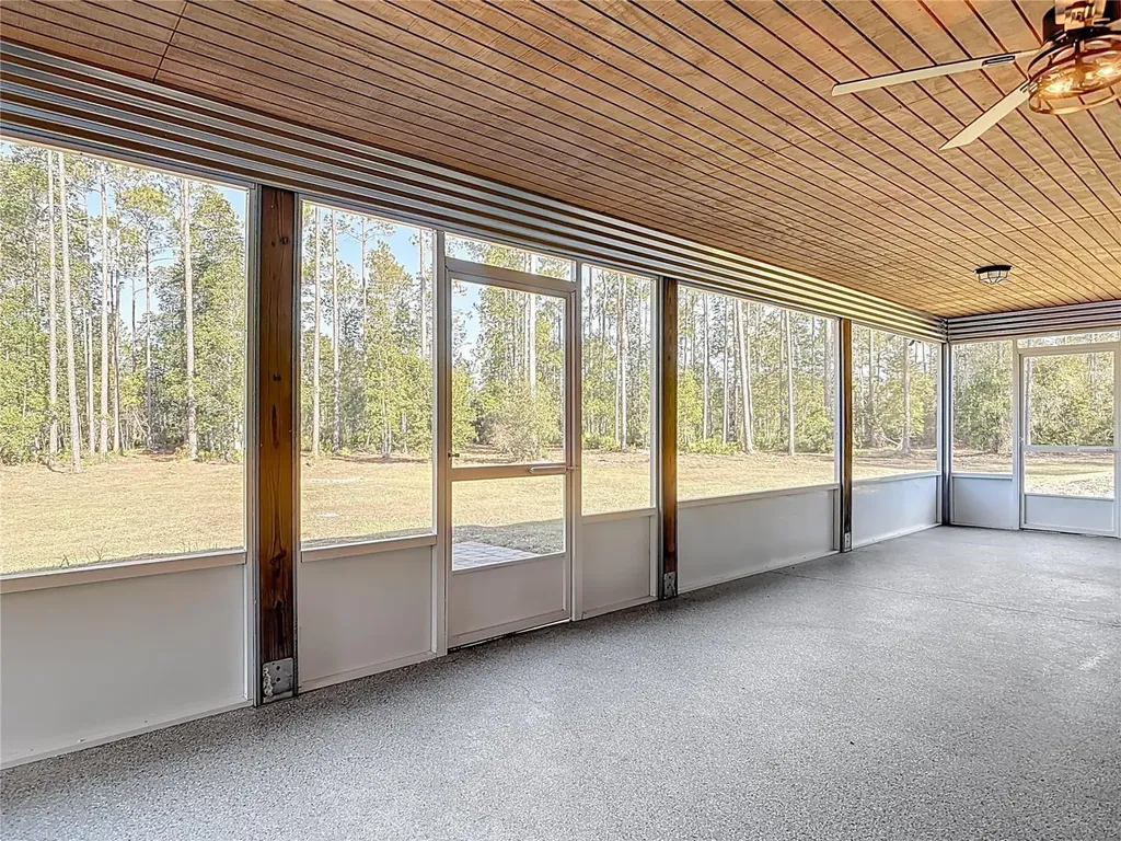 6100 Winning Wood Trail De Leon Springs FL 32130