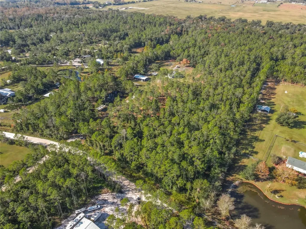 6100 Winning Wood Trail De Leon Springs FL 32130
