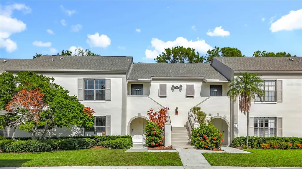 2497 Heron Terrace Clearwater FL 33762