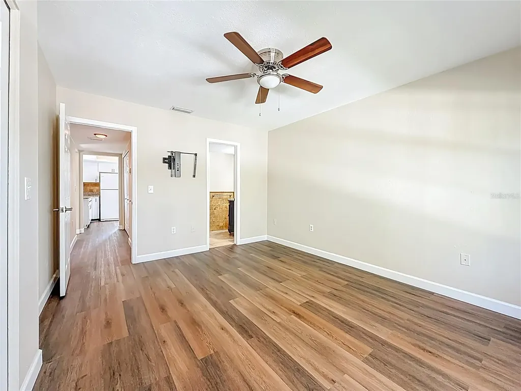 2497 Heron Terrace Clearwater FL 33762
