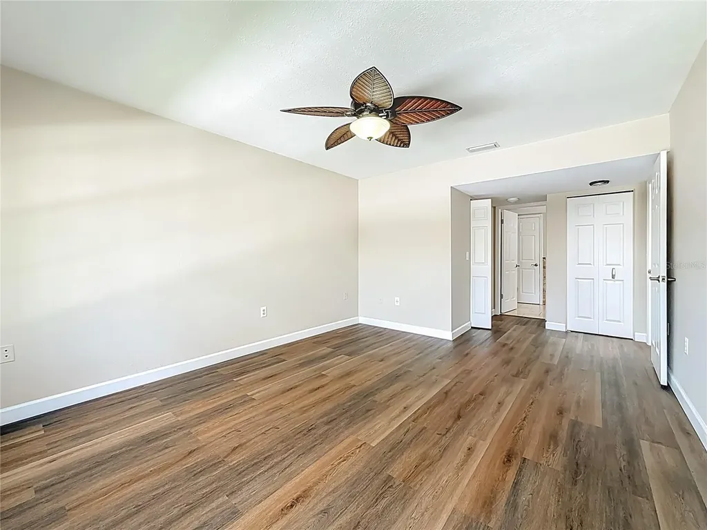 2497 Heron Terrace Clearwater FL 33762