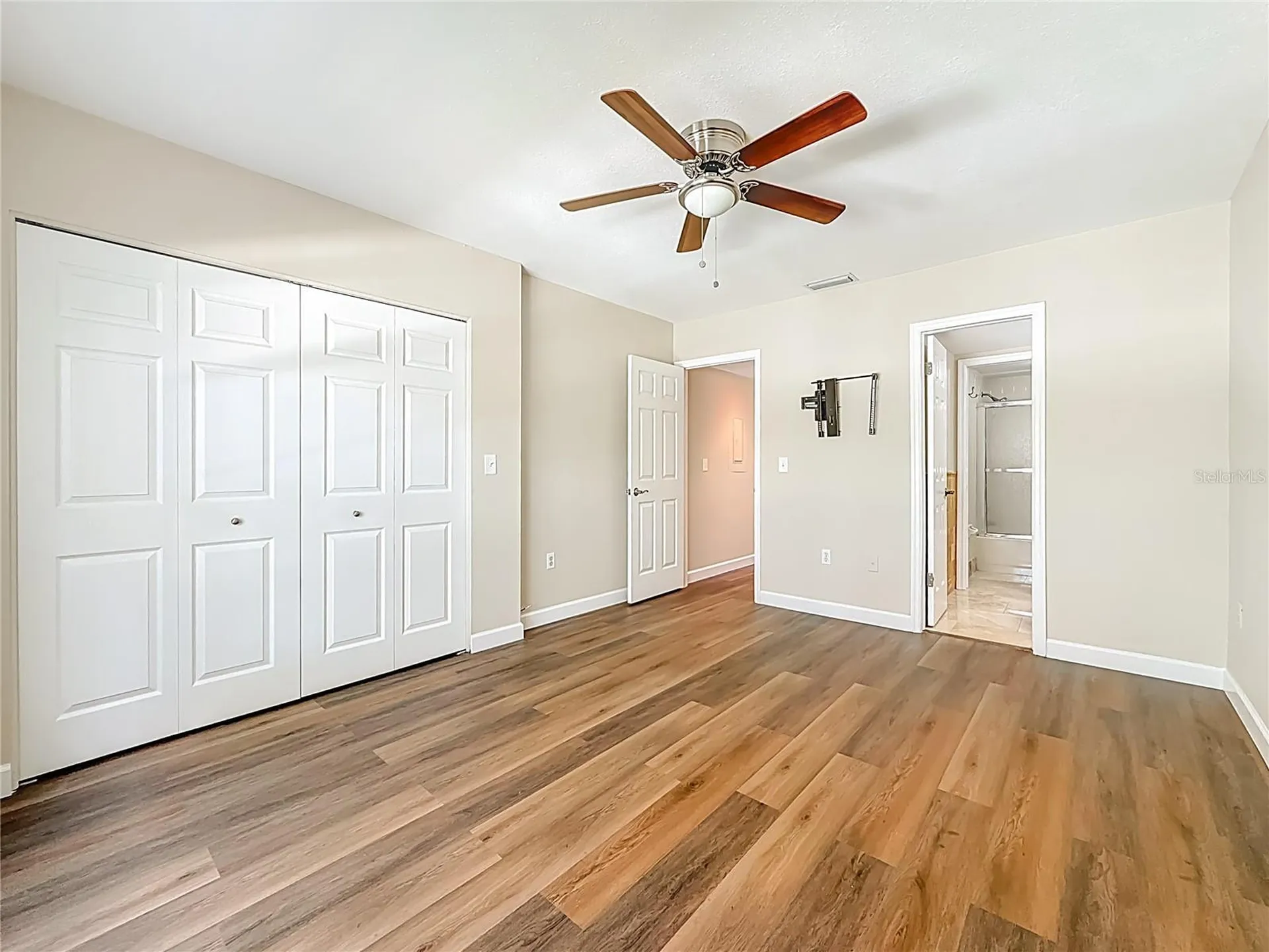 2497 Heron Terrace Clearwater FL 33762