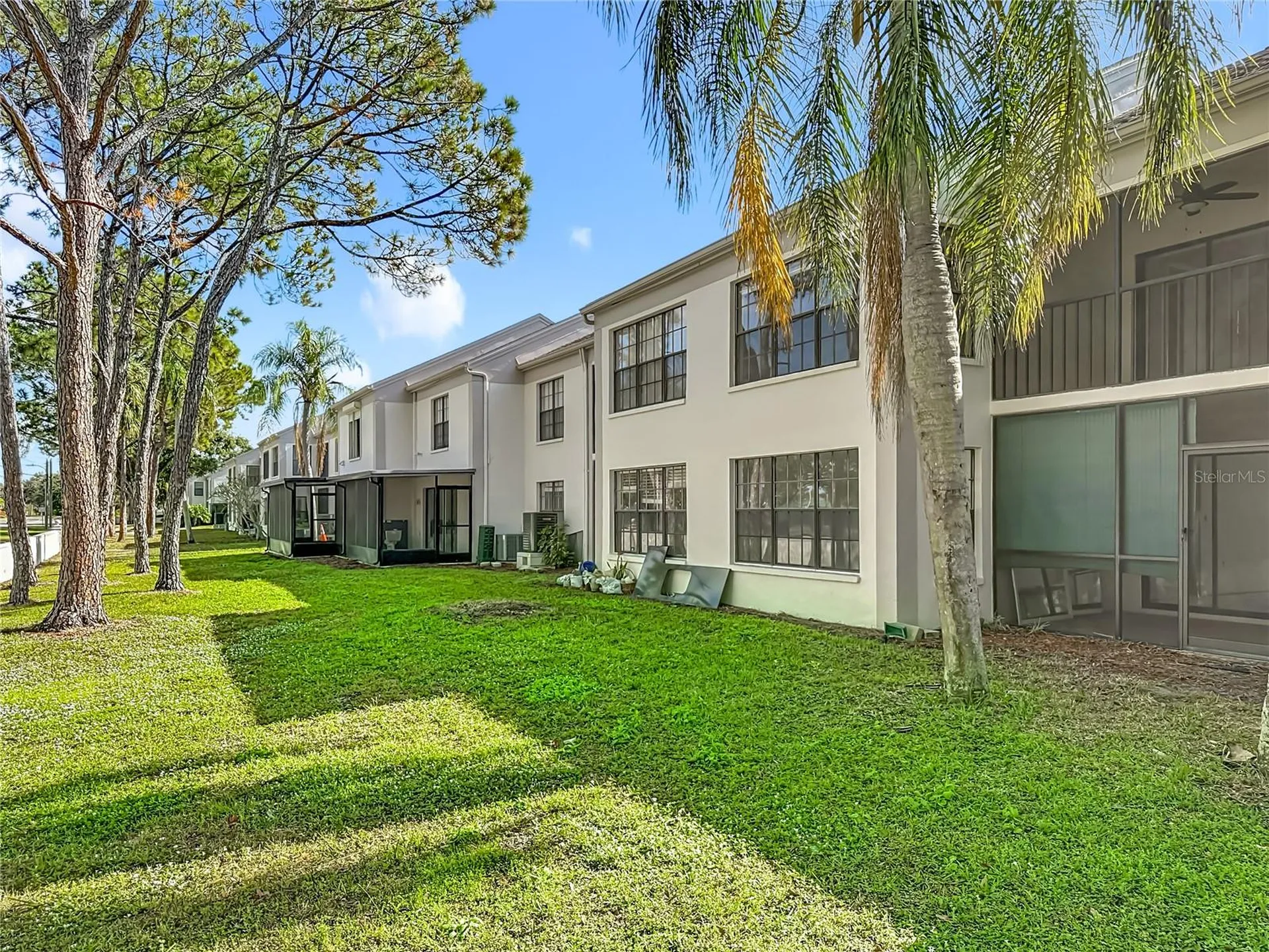 2497 Heron Terrace Clearwater FL 33762