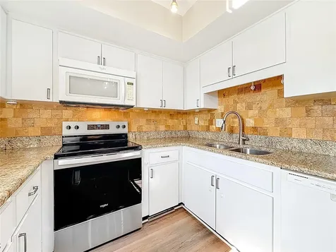 2497 Heron Terrace Clearwater FL 33762