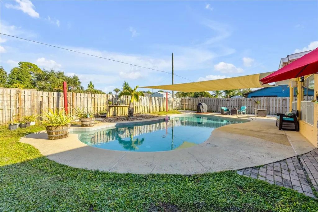2425 Travelers Palm Drive Edgewater FL 32141