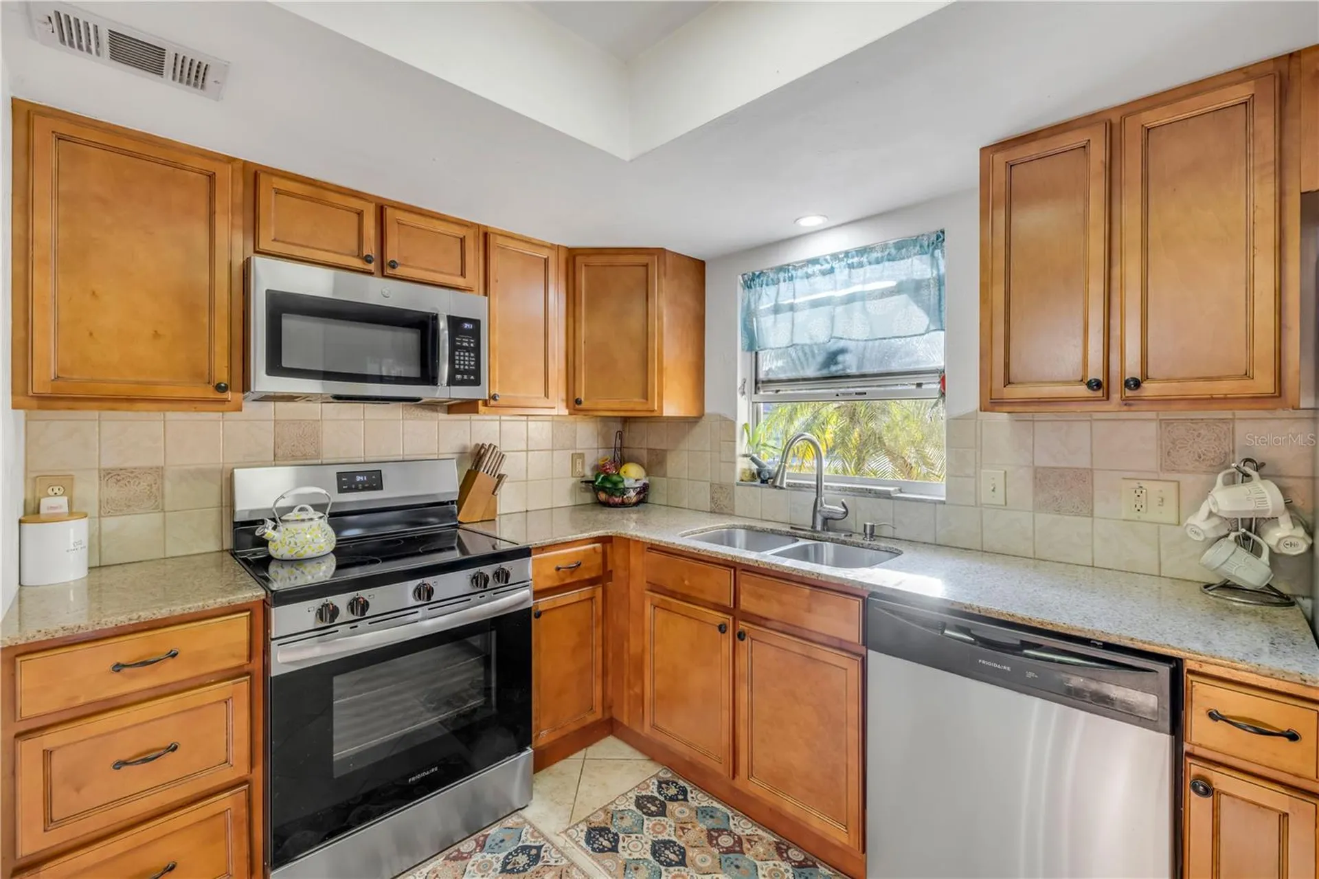 2425 Travelers Palm Drive Edgewater FL 32141