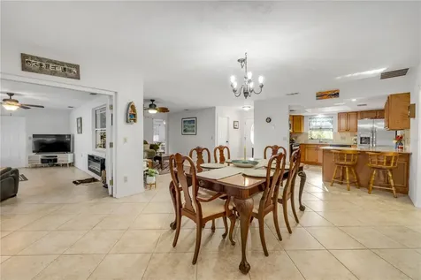 2425 Travelers Palm Drive Edgewater FL 32141