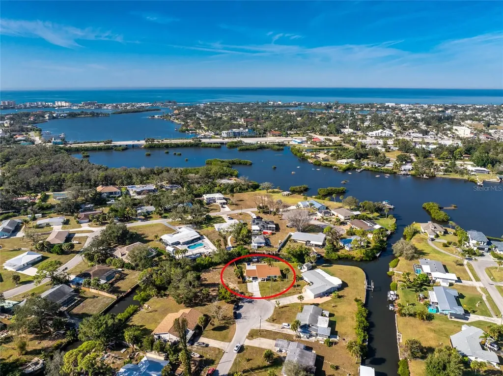 501 Canal Way Nokomis FL 34275