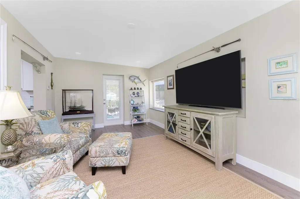 501 Canal Way Nokomis FL 34275