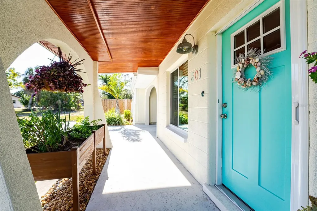 501 Canal Way Nokomis FL 34275