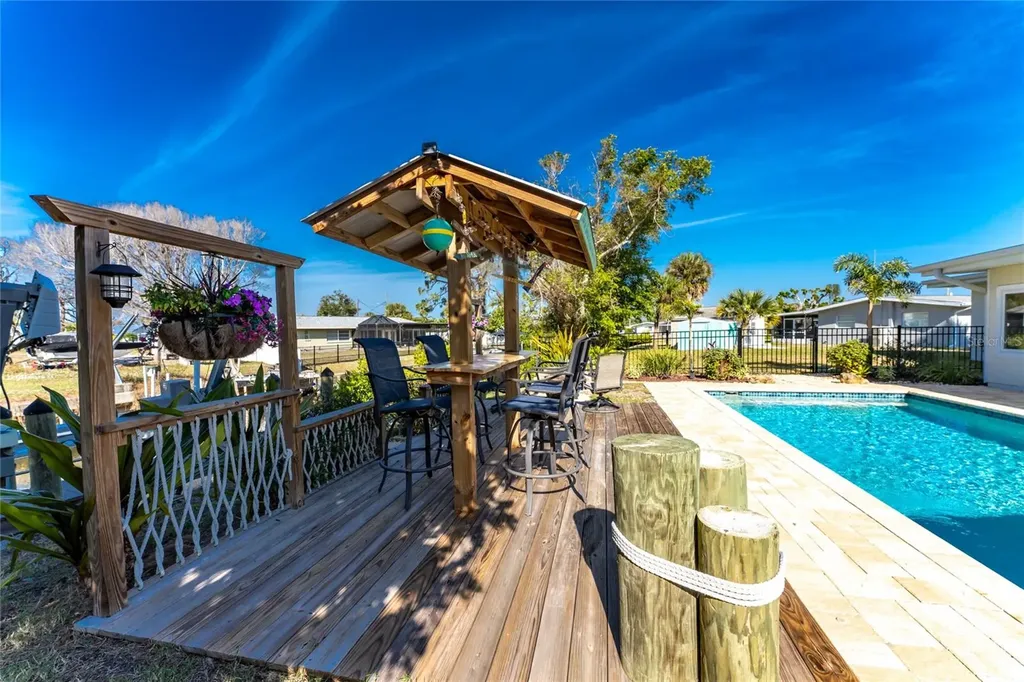 501 Canal Way Nokomis FL 34275