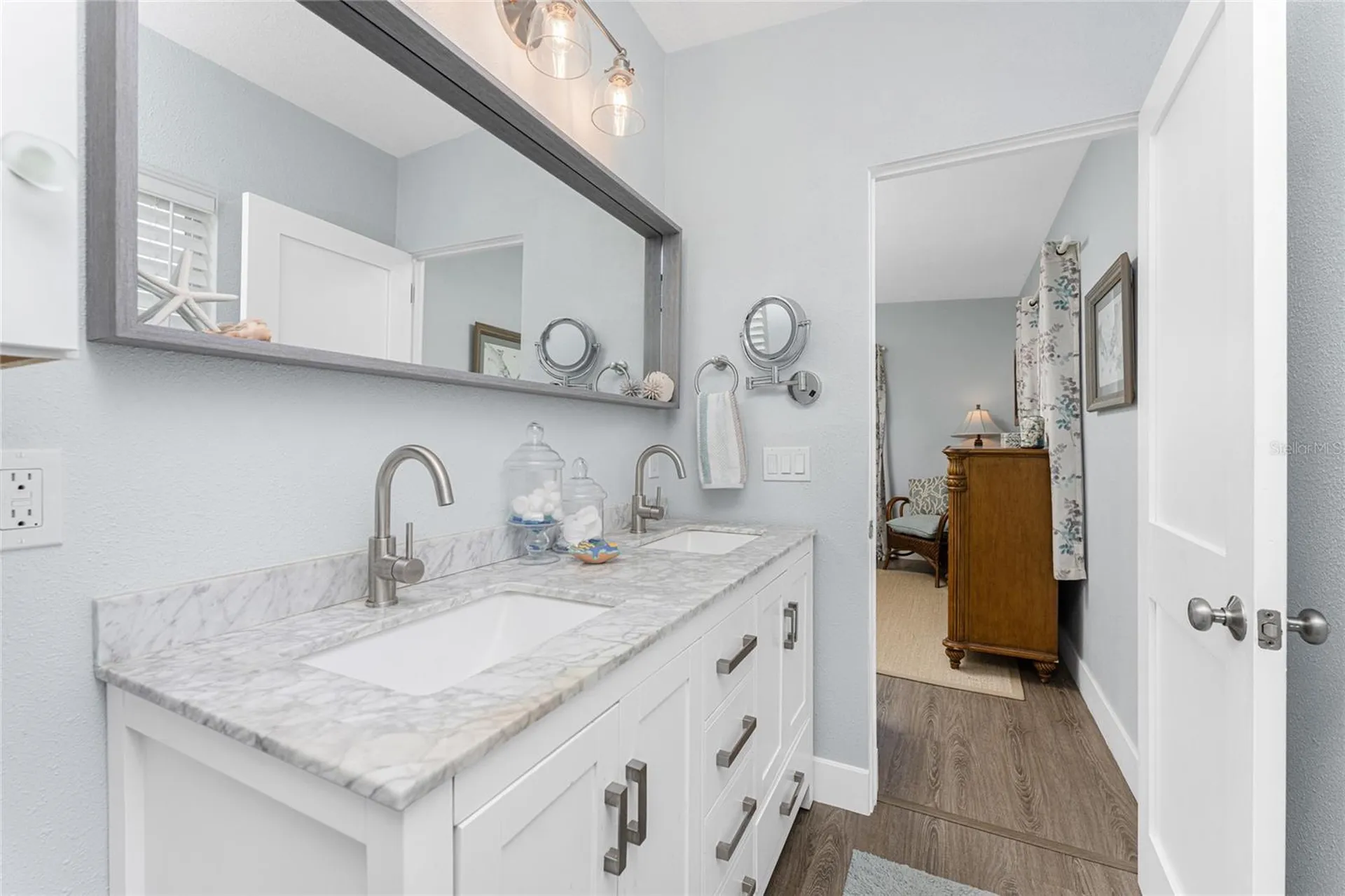501 Canal Way Nokomis FL 34275
