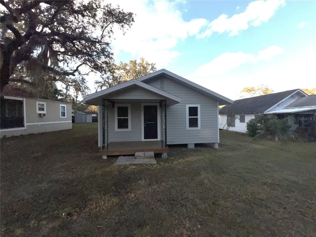 3031 Azalea Avenue Lake Wales FL 33898