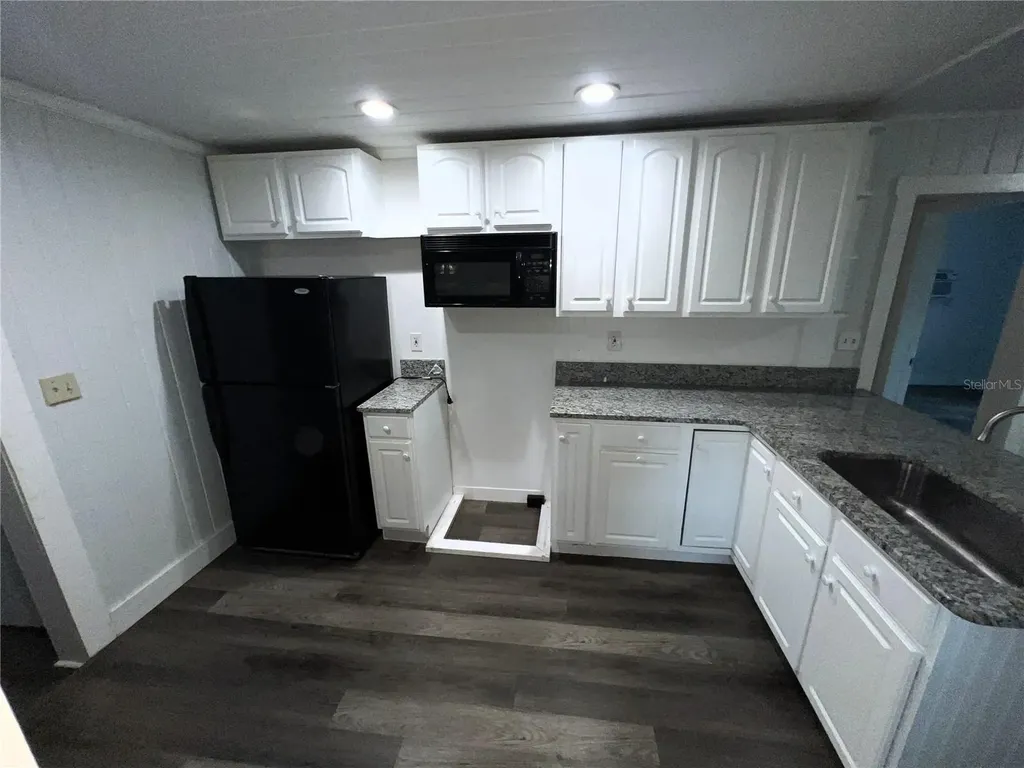 3031 Azalea Avenue Lake Wales FL 33898