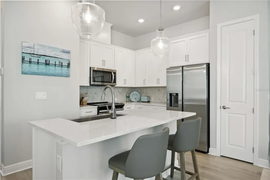 2344 Lindstrom Street Sarasota FL 34237
