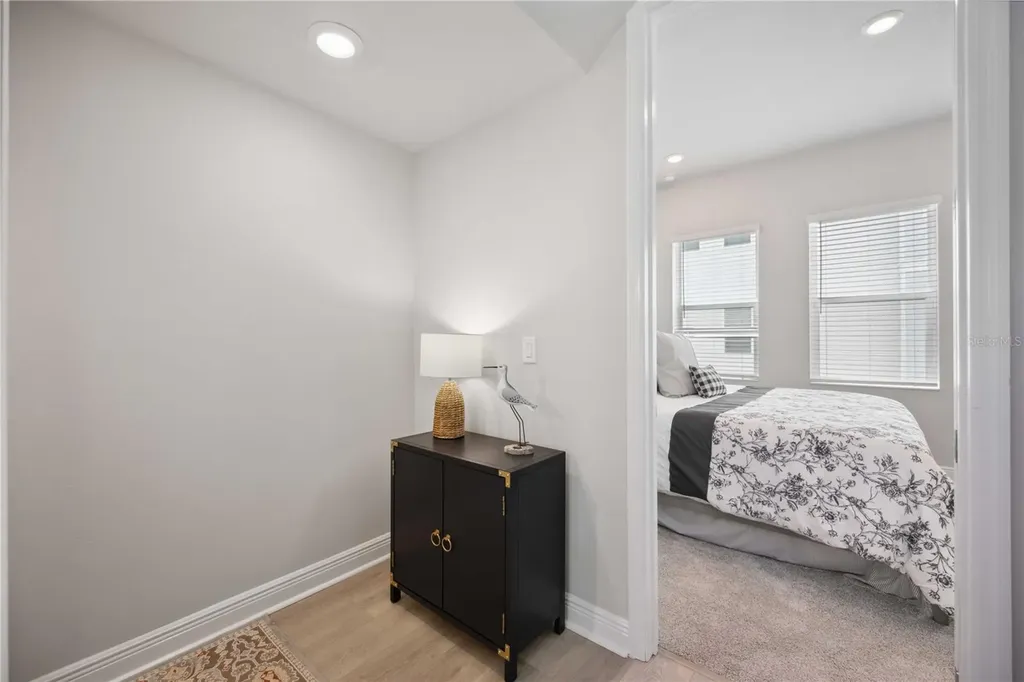 2344 Lindstrom Street Sarasota FL 34237