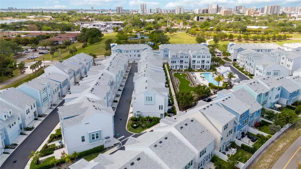 2344 Lindstrom Street Sarasota FL 34237