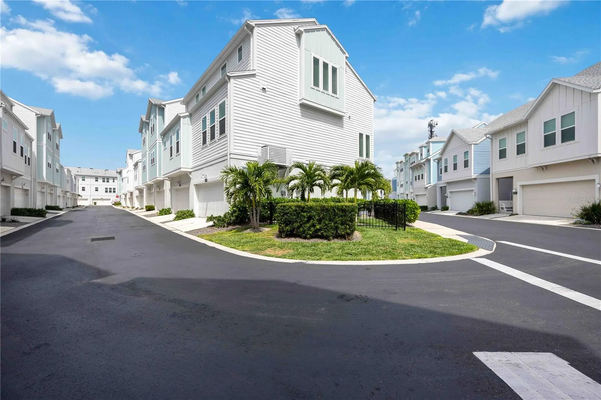 2344 Lindstrom Street Sarasota FL 34237