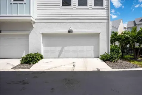 2344 Lindstrom Street Sarasota FL 34237